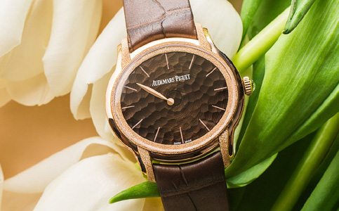 愛彼手表售后修服務(wù)中心（關(guān)于解決愛彼手表生銹的方法）