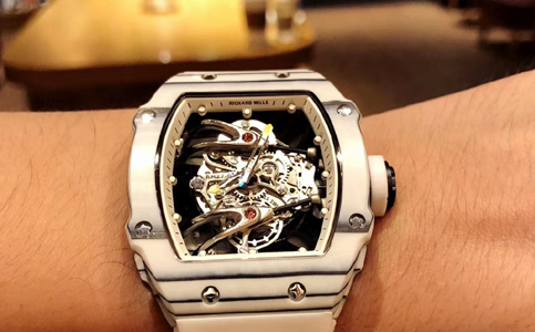 理查德米勒手表維修點售后電話(理查德米勒走時故障維修)